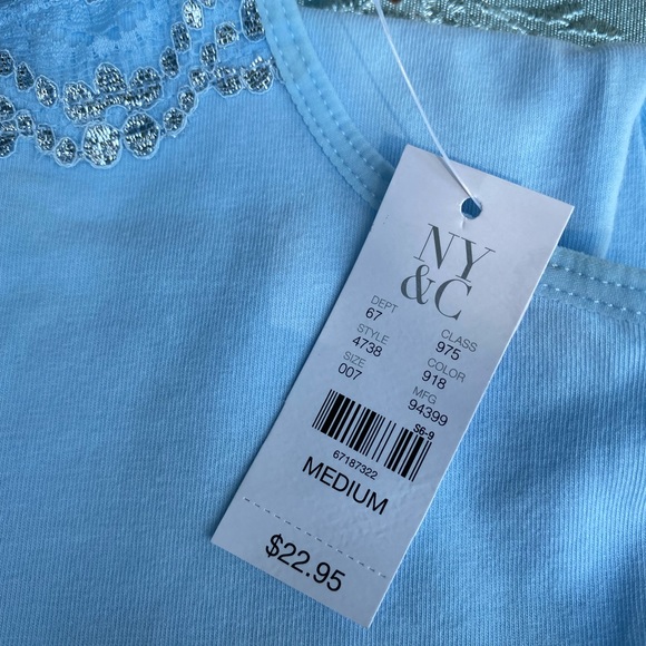 NY&Co.Tank top:Size M. - Picture 4 of 4